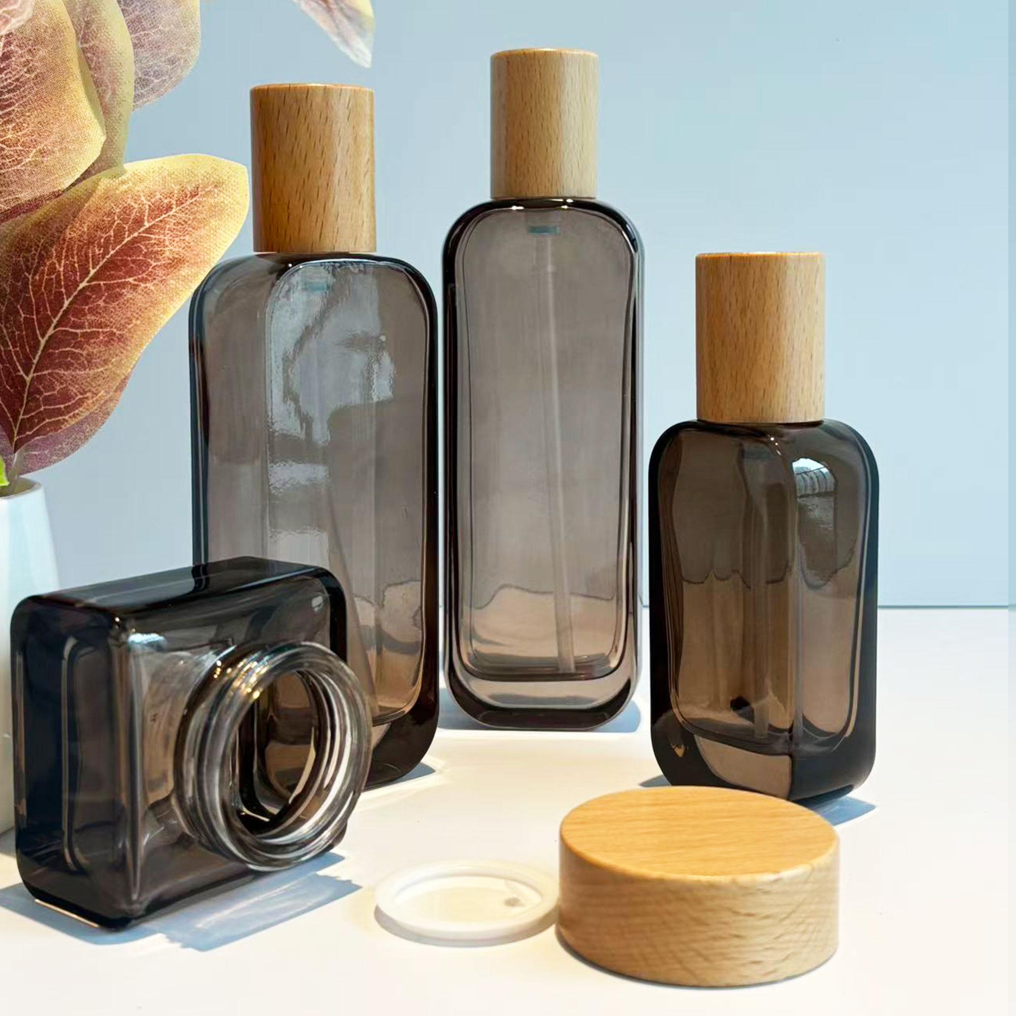Clear Brown Cosmetic Packaging Set with Natural Wood Cap