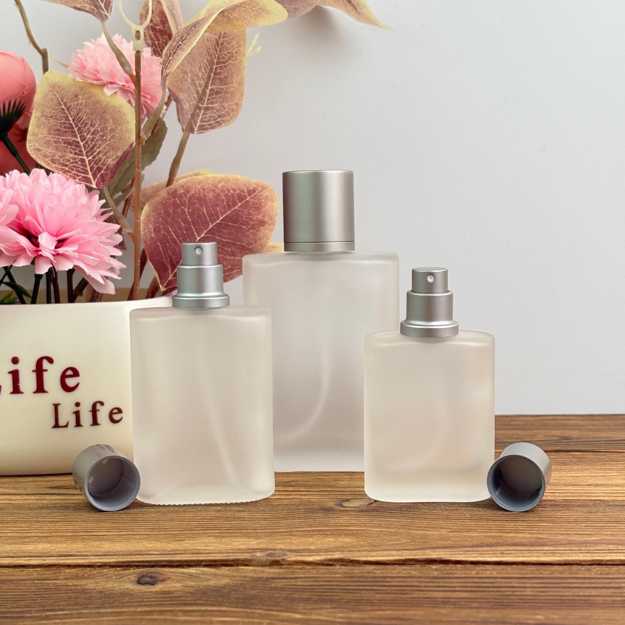 30ml 50ml 100ml Frosted Square Glass Spray Bottles