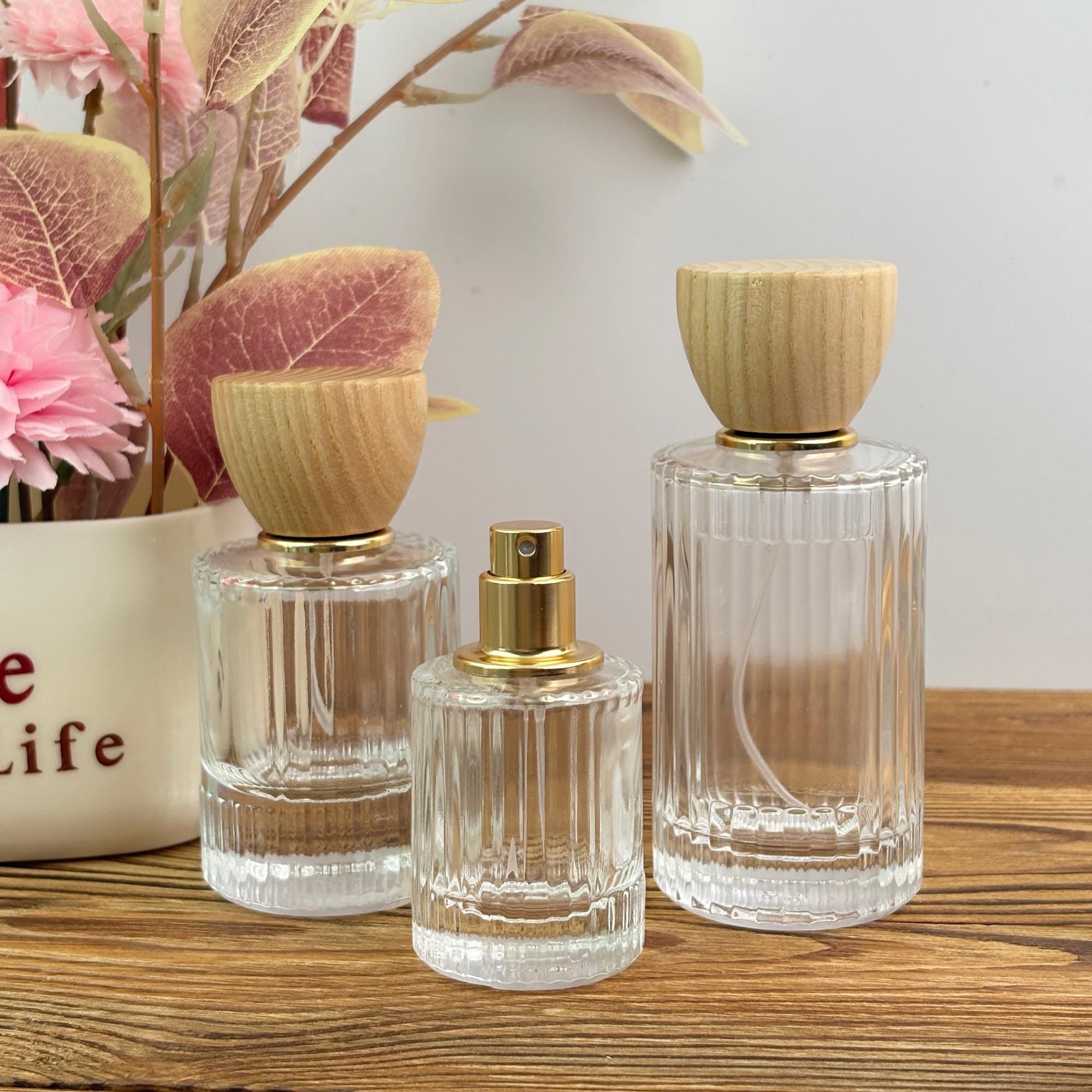Clear Glass Perfume Spray Bottle with Wooden Cap