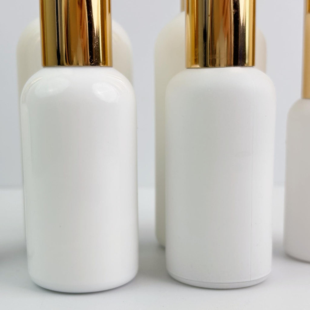White Glass Spray Bottle, Glossy