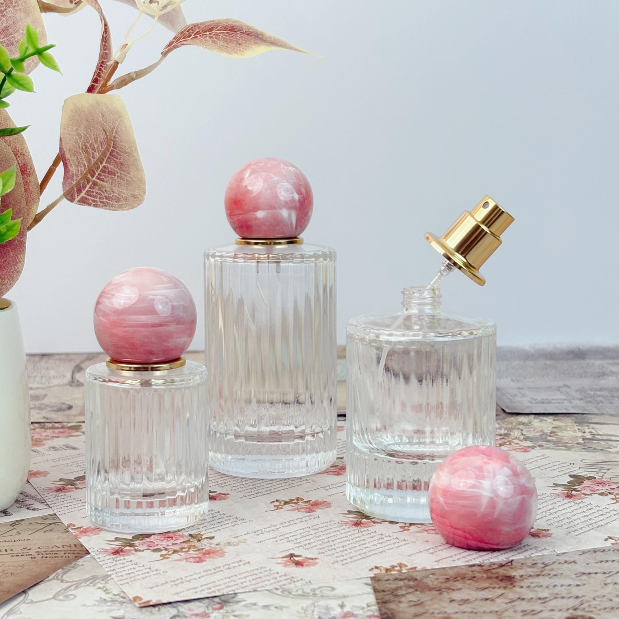 Luxury Clear Striped Glass Spray Bottle