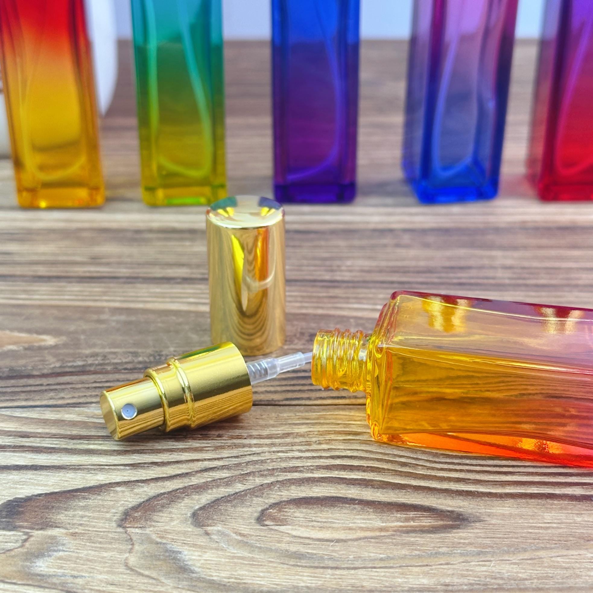 20ml Gradient Glass Spray Bottle