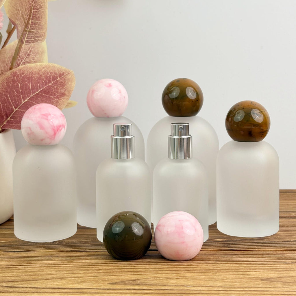 Frosted Glass Spray Bottle with Ball Cap