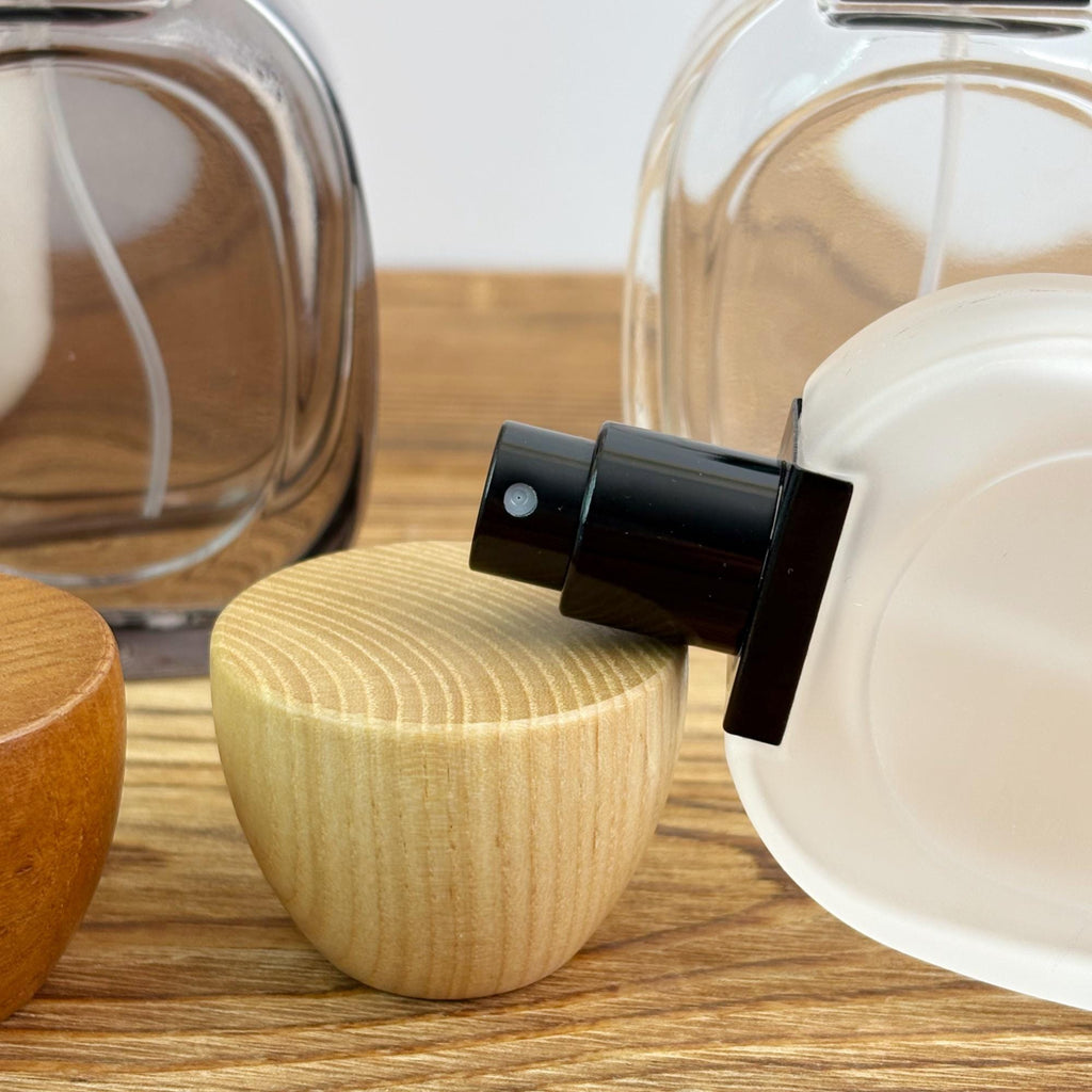 30ml Glass Spray Bottle with Wooden Cap, Frosted