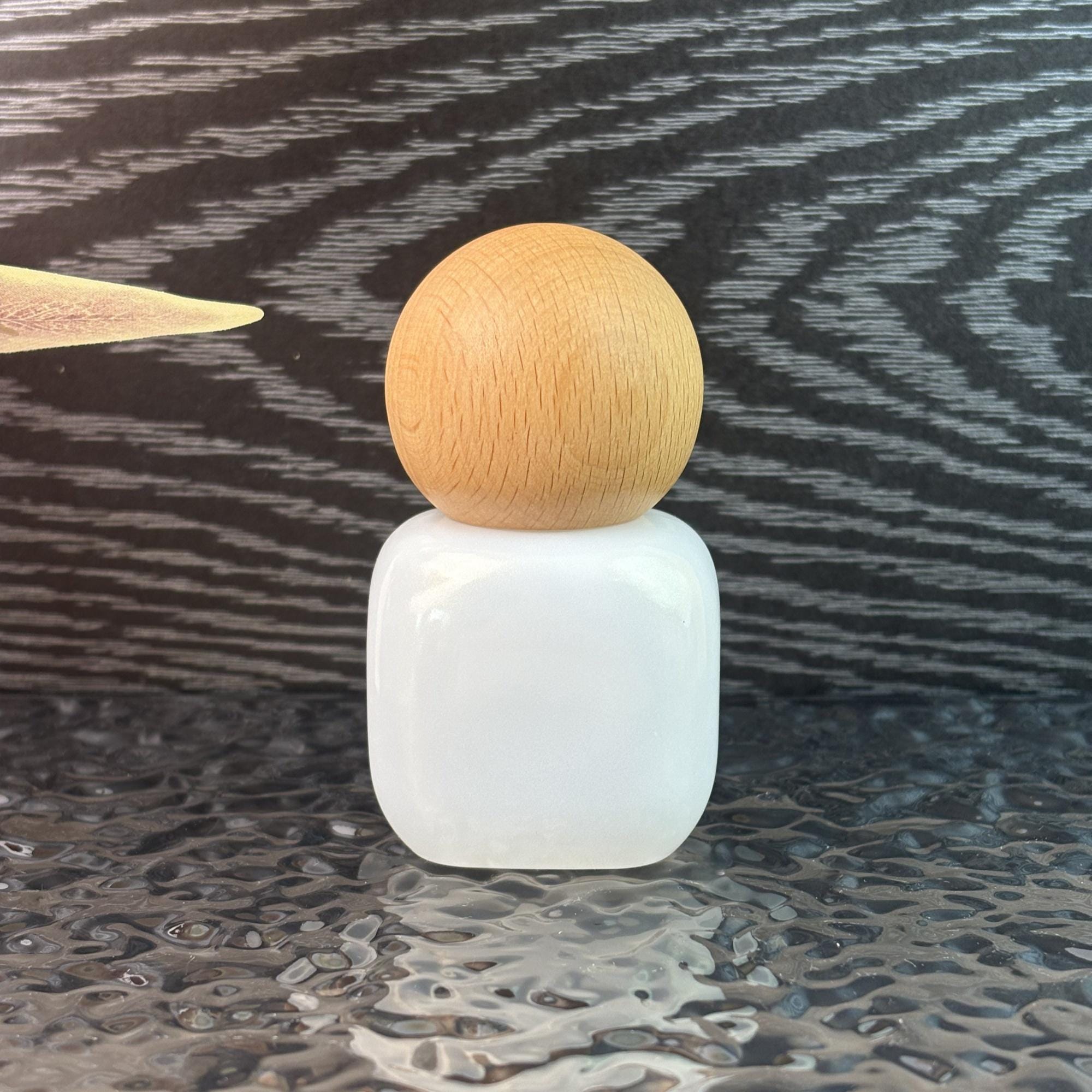 30ml Handmade Wooden Cap Glass Cosmetic Containers