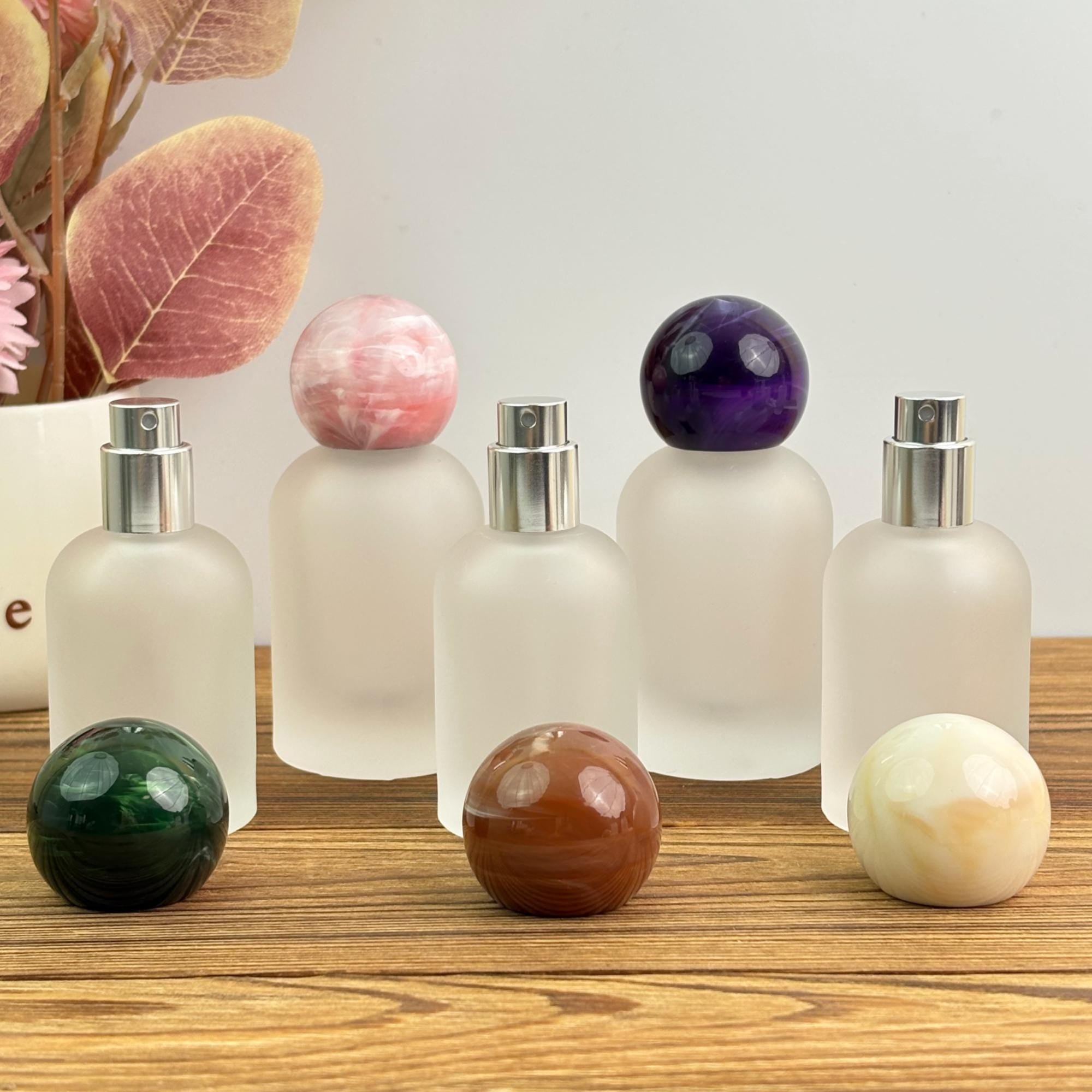 30ml 50ml 100ml Frosted Glass Spray Bottle with Marble-Look Ball Caps