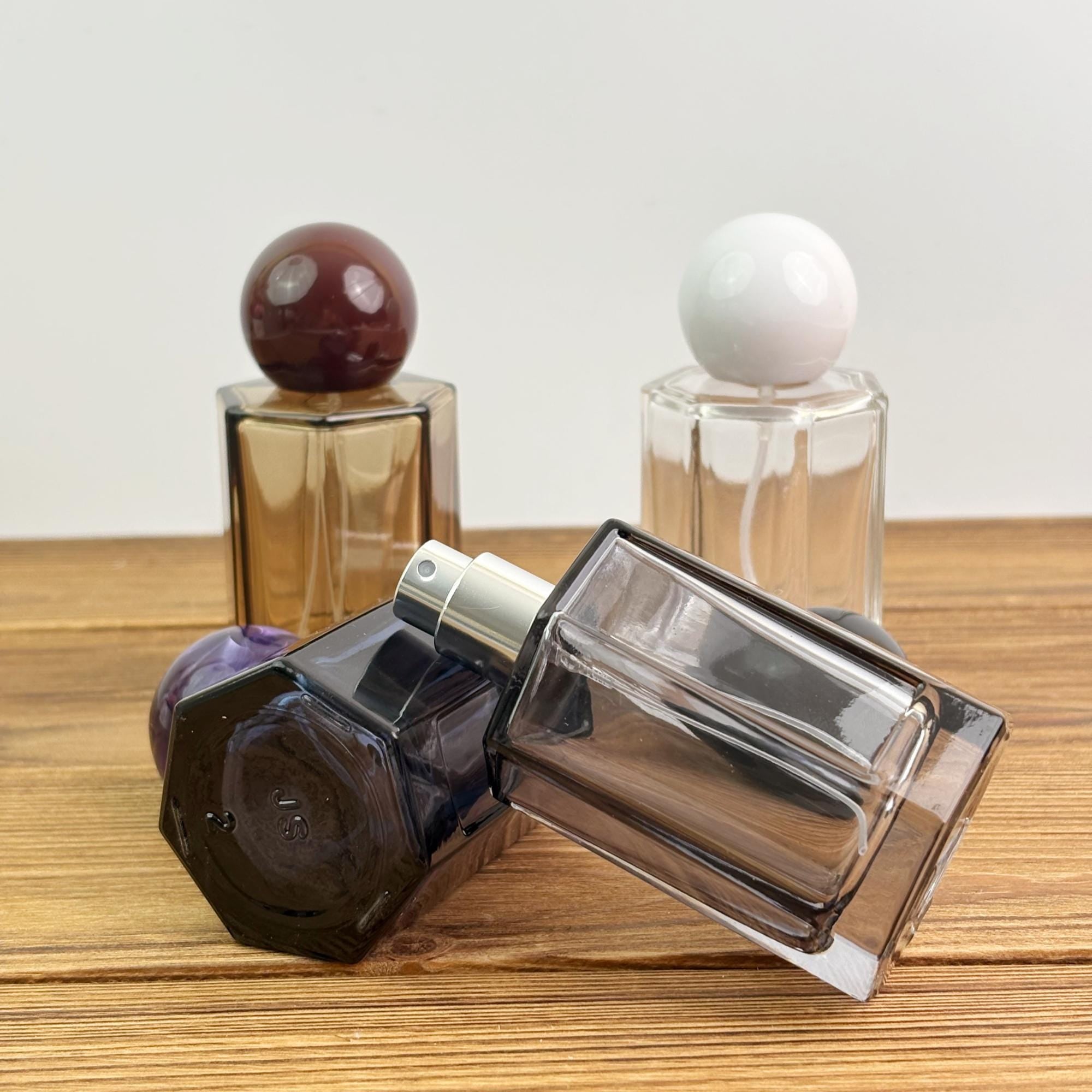 50ml Minimalist Glass Perfume Spray Bottle with Color Ball Cap