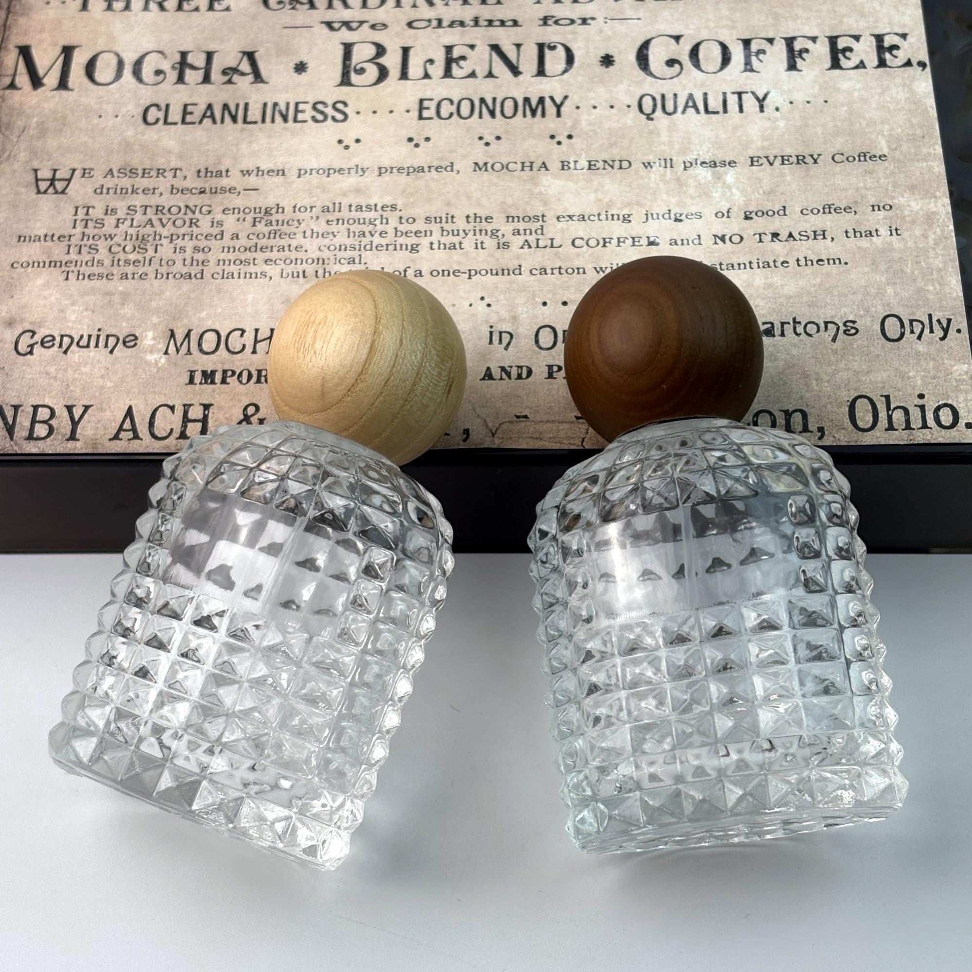 30ml 50ml 100ml Textured Glass Spray Bottle with Wooden Caps