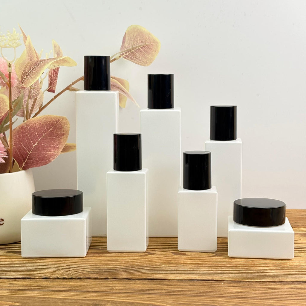 Luxury Pearl White Glass Cosmetic Packaging