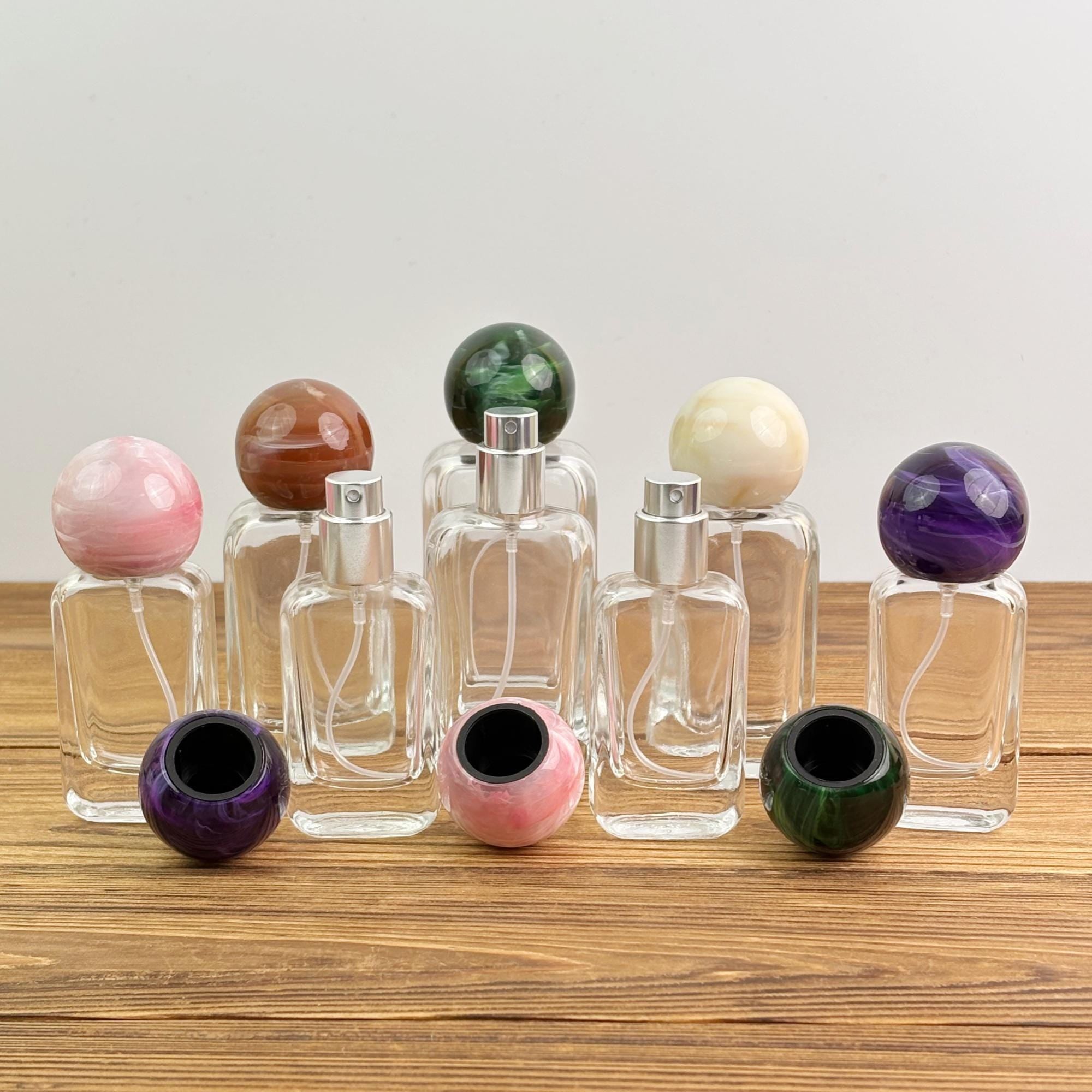 20ml 30ml 50ml Luxury Clear Glass Spray Bottle with Marble Look Round Cap