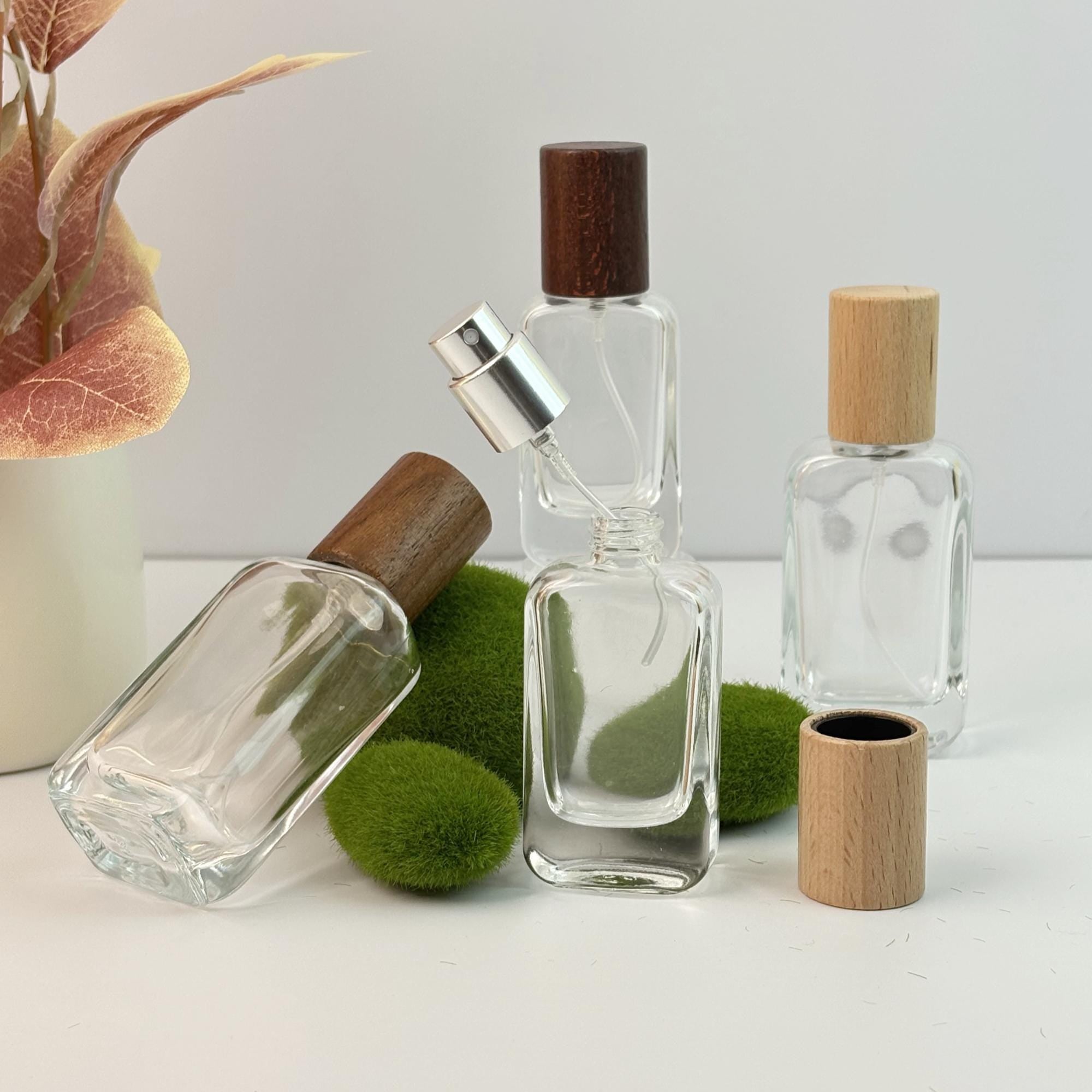 Perfume Glass Spray Bottles with Wood Cap