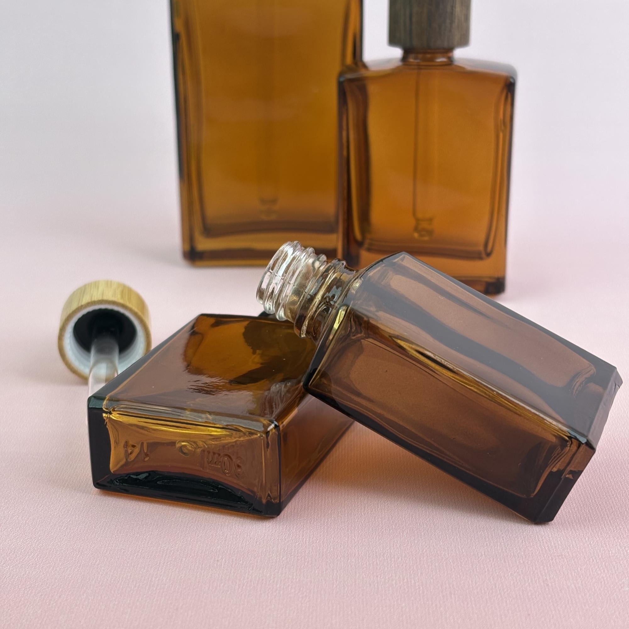 Empty Amber Glass Cosmetic Containers with Wooden Cap