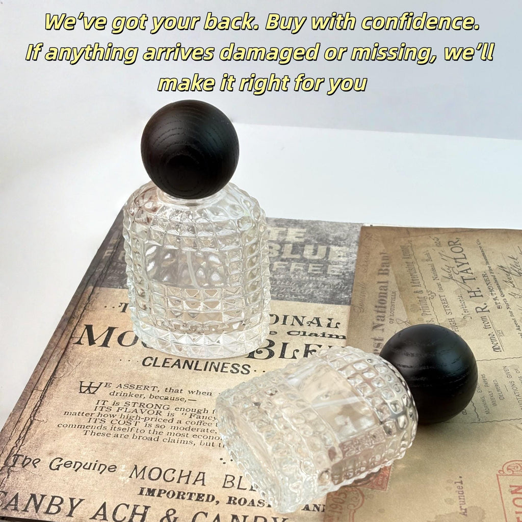 30ml 50ml 100ml Textured Glass Spray Bottle with Wooden Caps