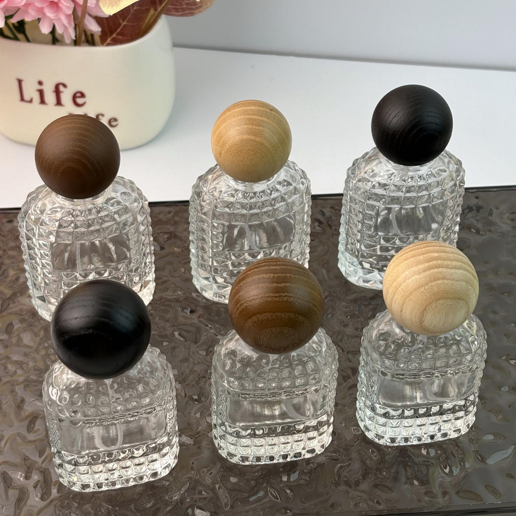 30ml 50ml 100ml Textured Glass Spray Bottle with Wooden Caps