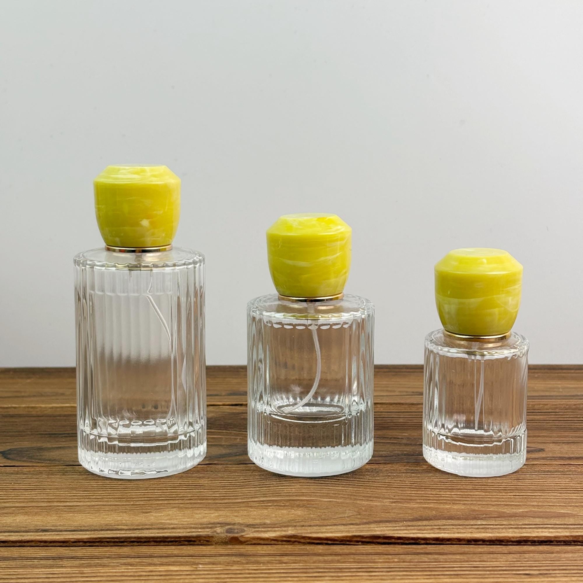 30ml 50ml 100ml Ribbed Clear Glass Spray Bottles with Color Resin Cap