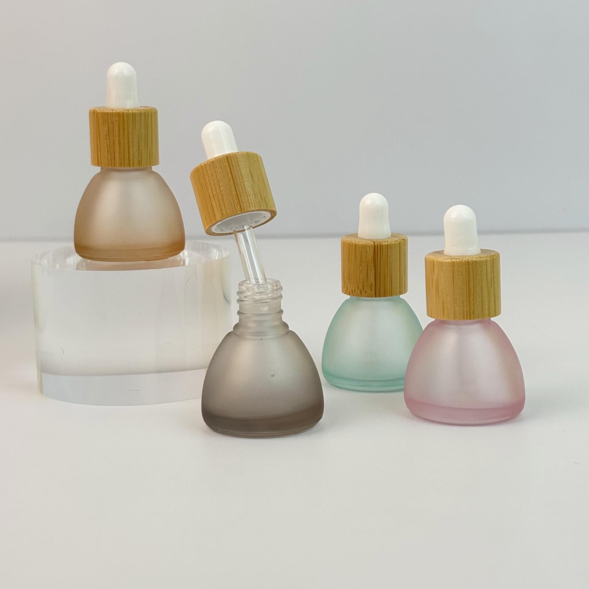 8ml Colorful Frosted Glass Dropper Bottle with Wooden lid
