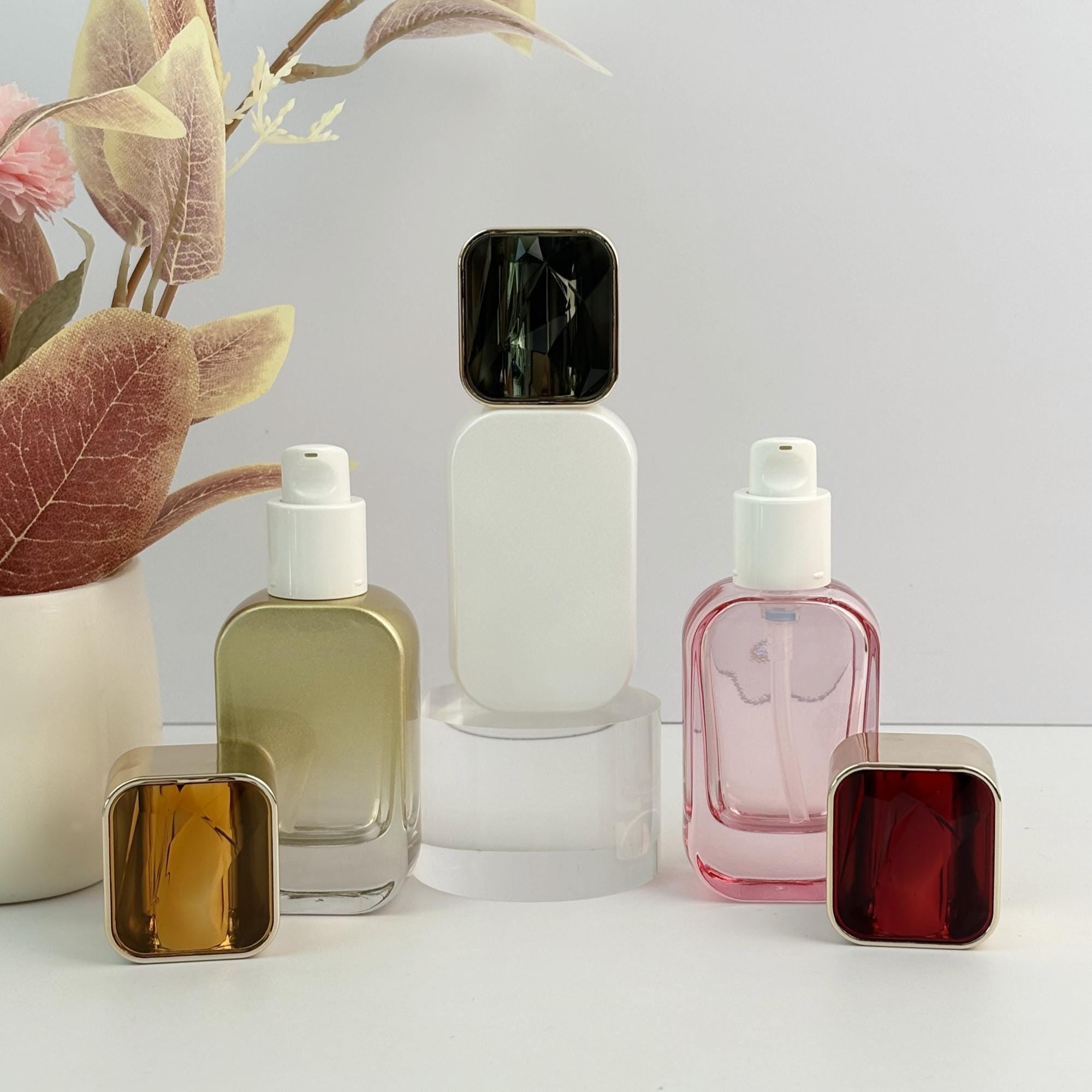 30ml Luxury Square Cosmetic Bottles with Gem Caps