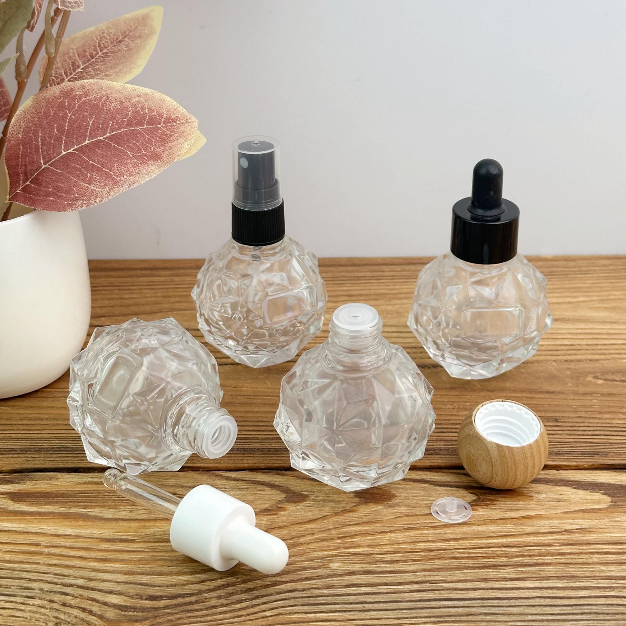 30ml Clear Faceted Glass Spray Bottle