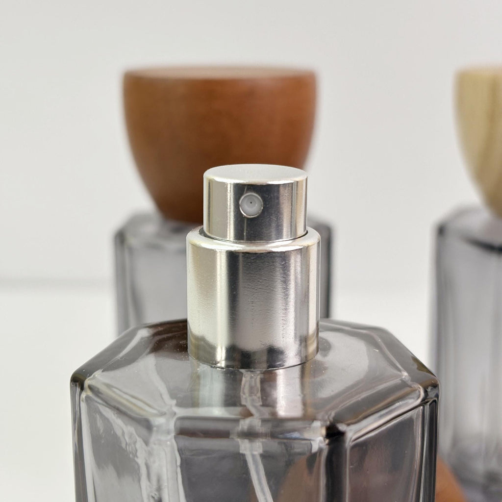 30ml 50ml Glass Spray Bottle with Wooden Cap
