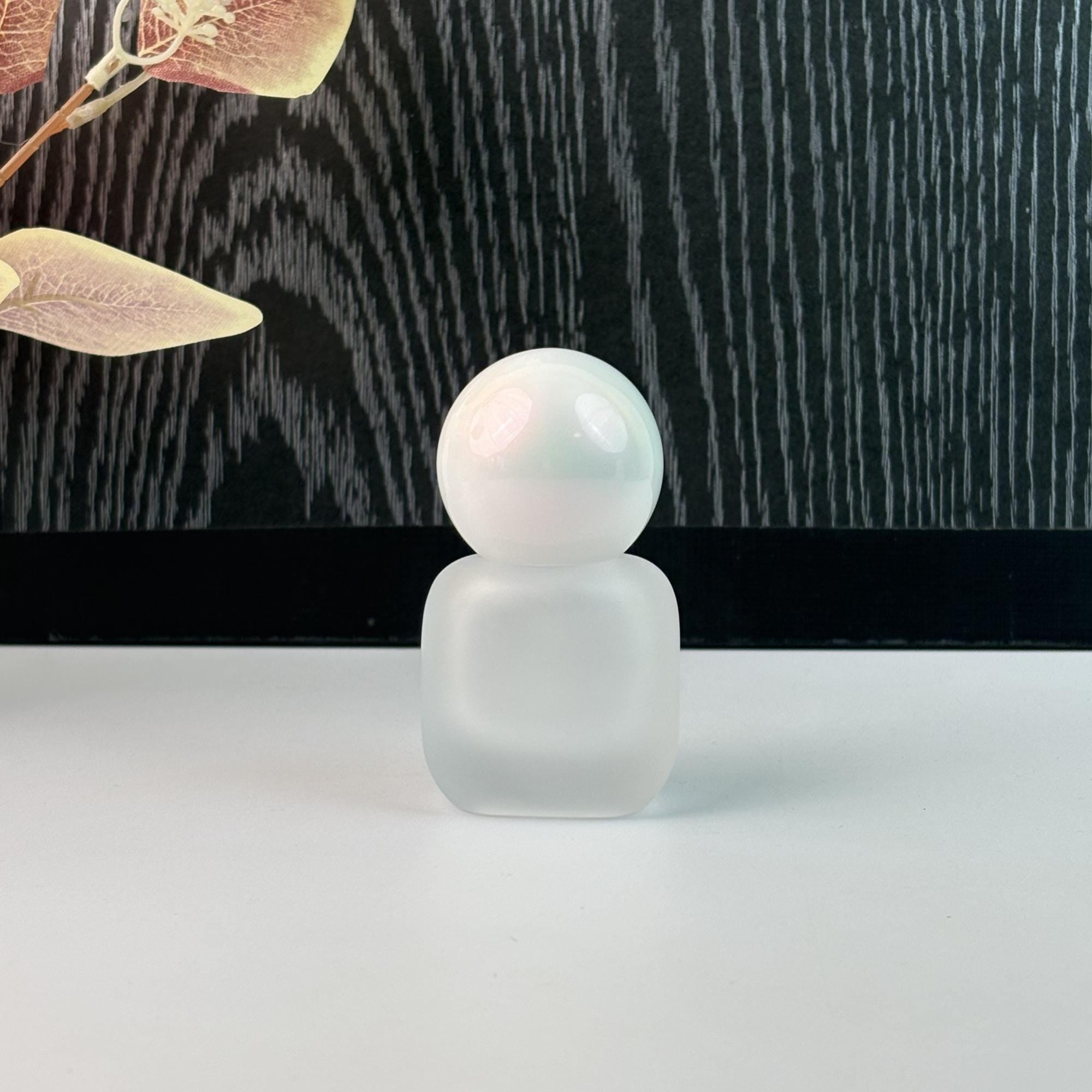 White Frosted Glass Dropper Bottle