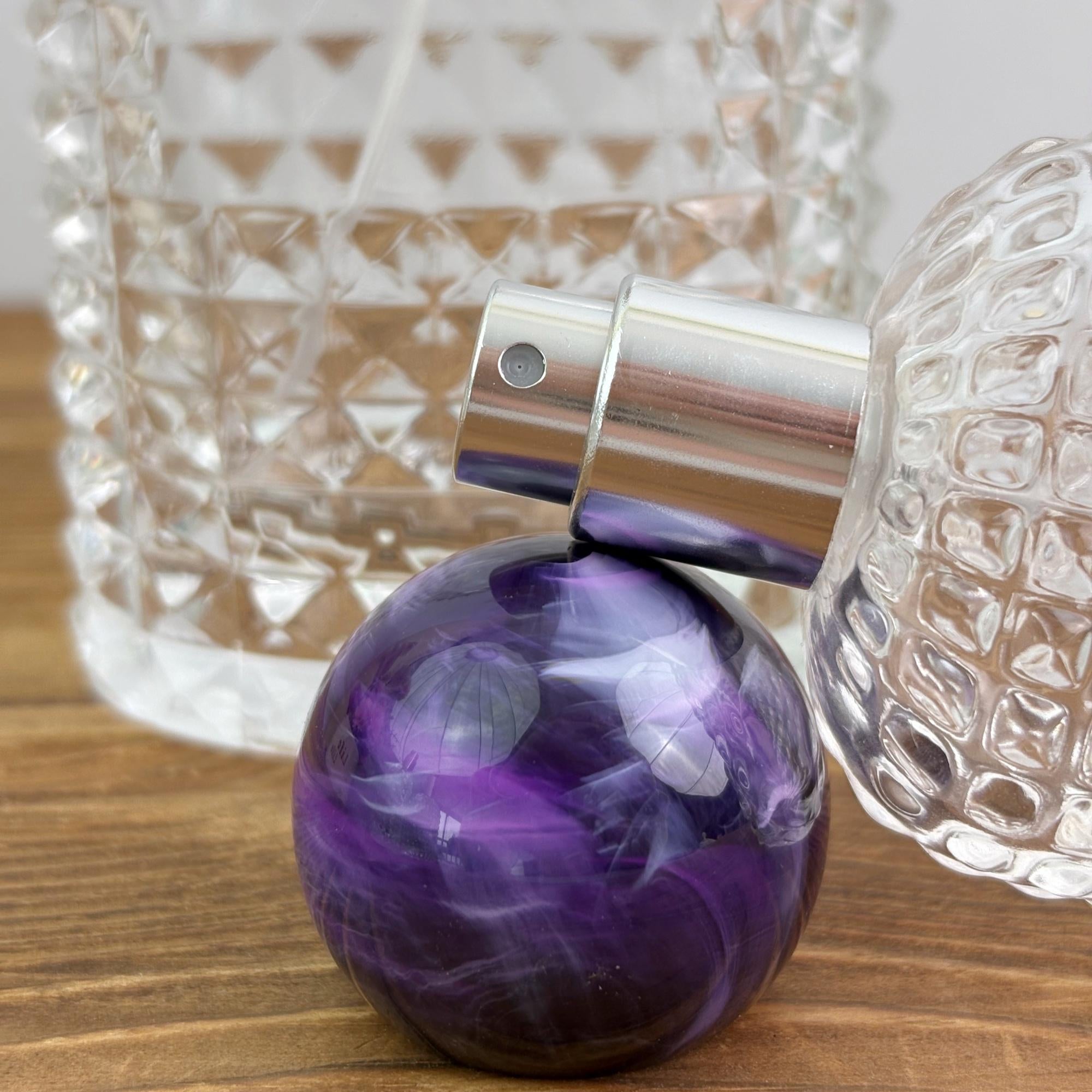 Minimalist Clear Diamond-Cut Glass Perfume Spray