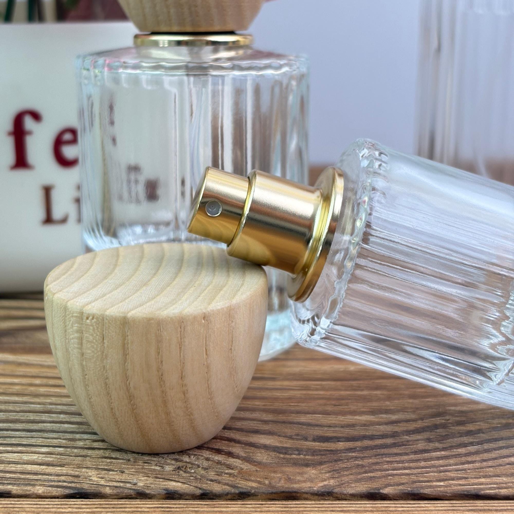 Clear Glass Perfume Spray Bottle with Wooden Cap