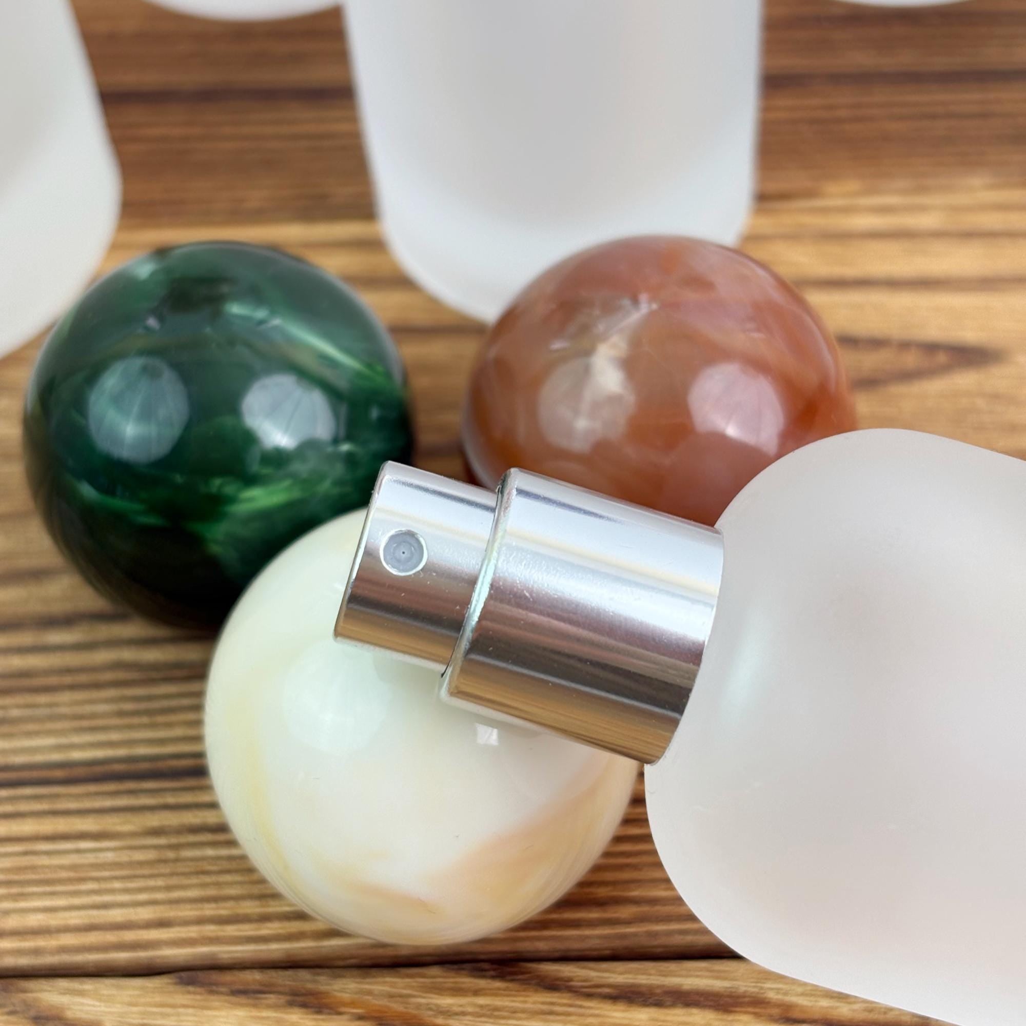 30ml 50ml 100ml Frosted Glass Spray Bottle with Marble-Look Ball Caps