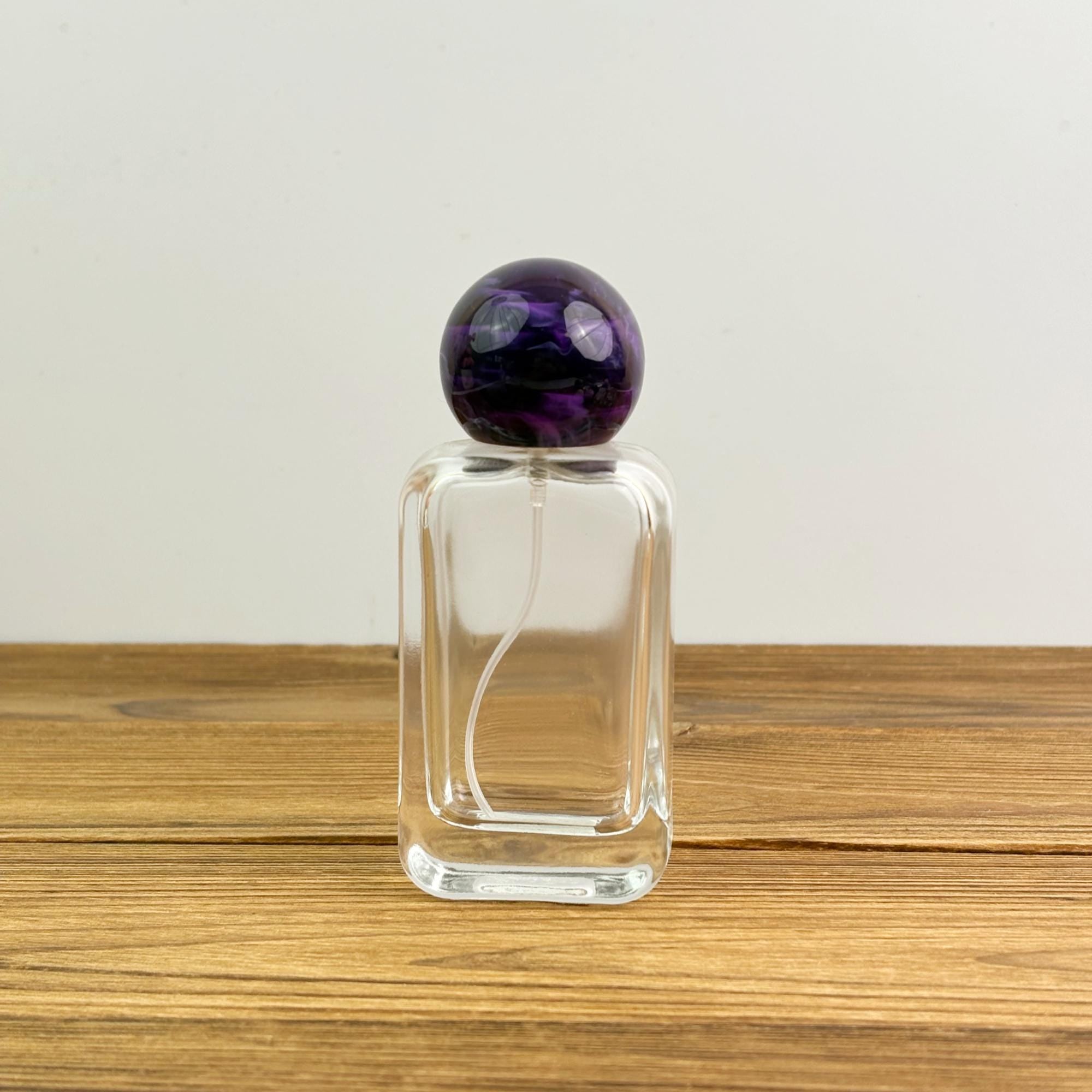 20ml 30ml 50ml Luxury Clear Glass Spray Bottle with Marble Look Round Cap
