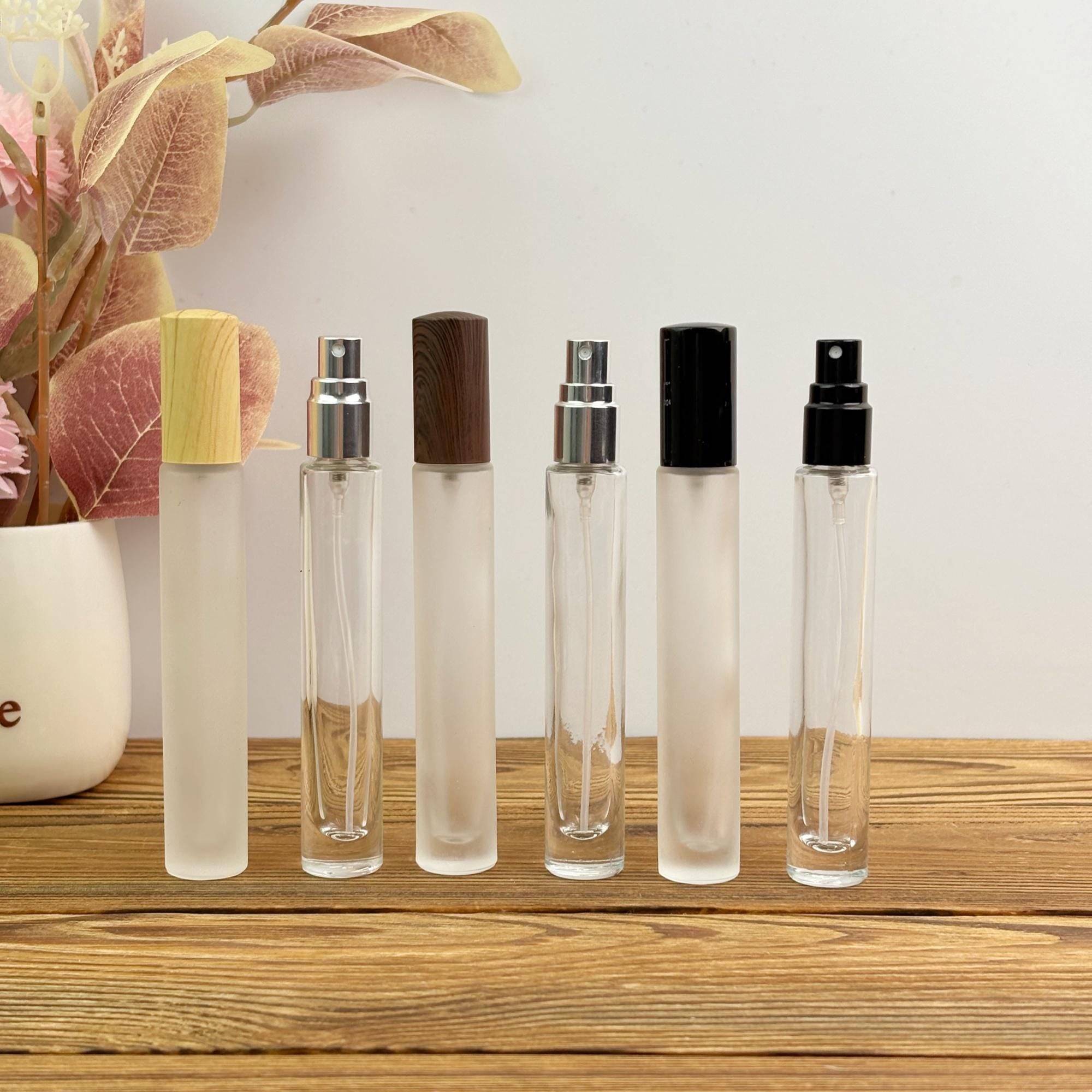 Minimalist Clear & Frosted Glass Spray Bottle with Plastic Caps