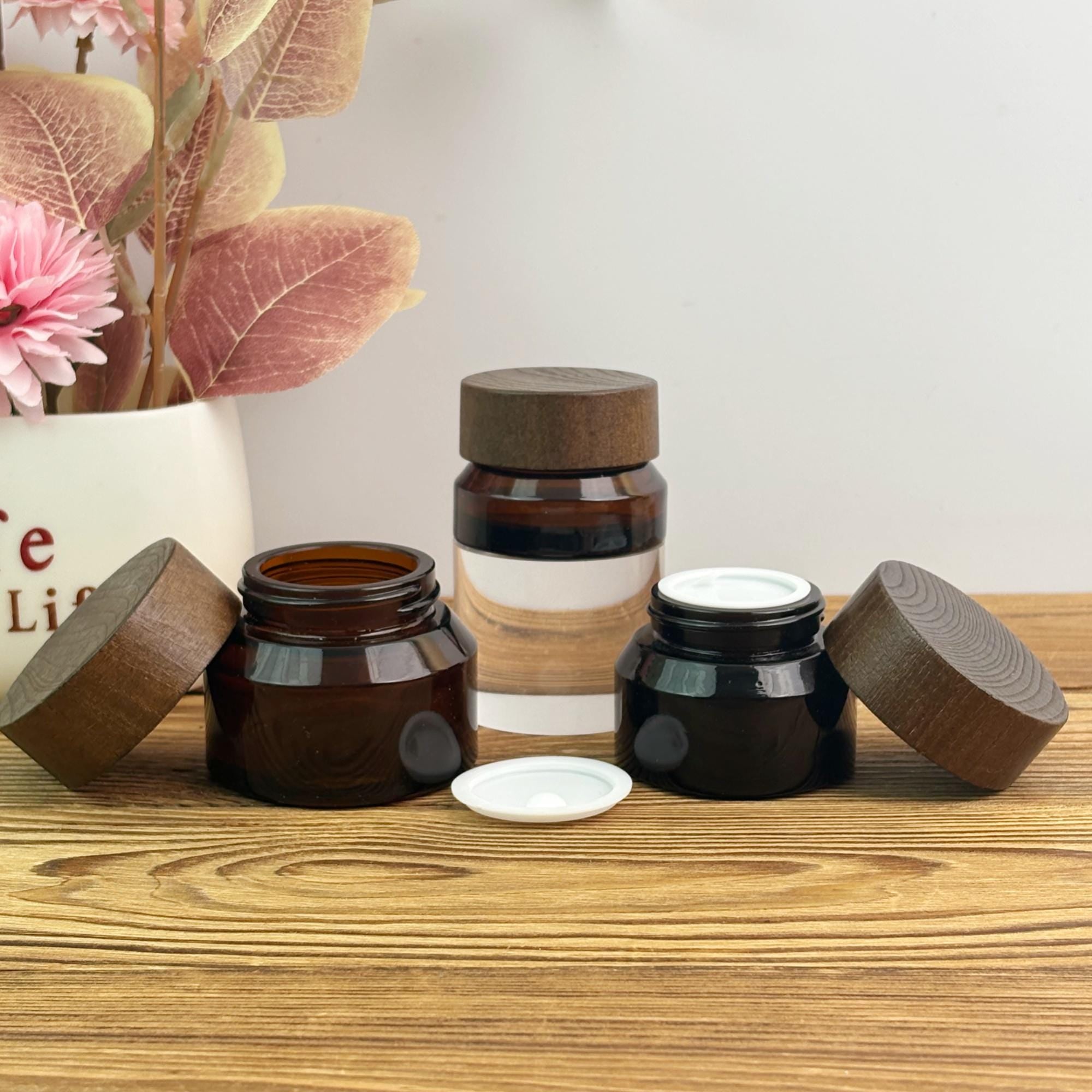 15g 30g 50g Amber Glass Cream Jars with Wood Caps