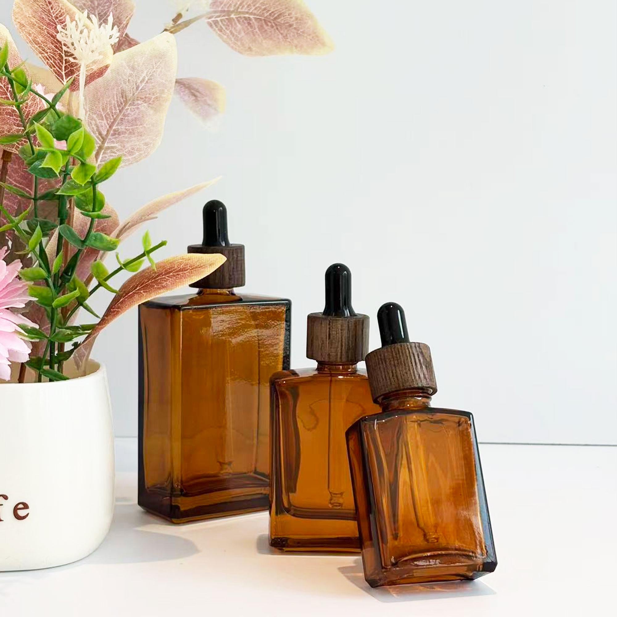 Empty Amber Glass Cosmetic Containers with Wooden Cap