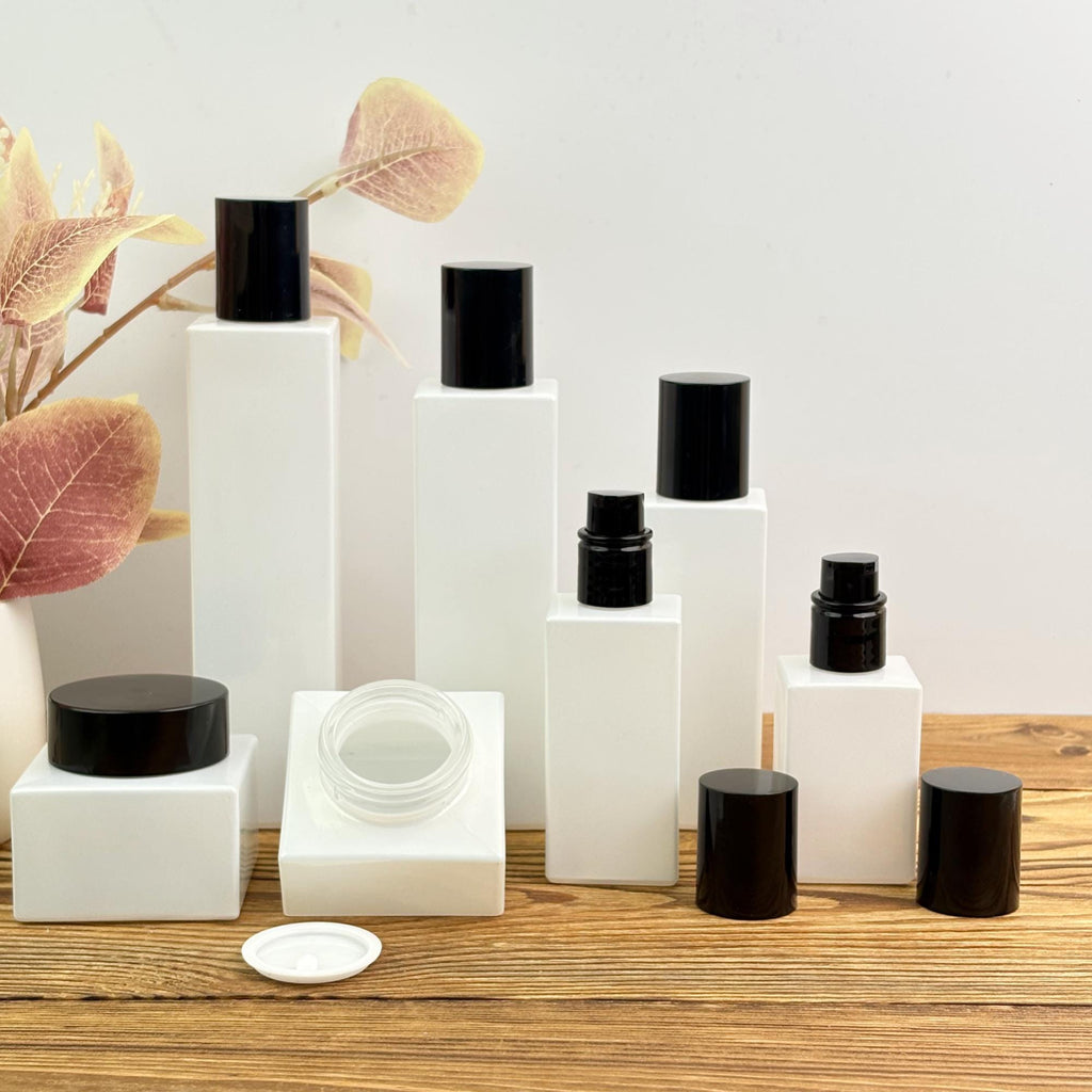 Luxury Pearl White Glass Cosmetic Packaging