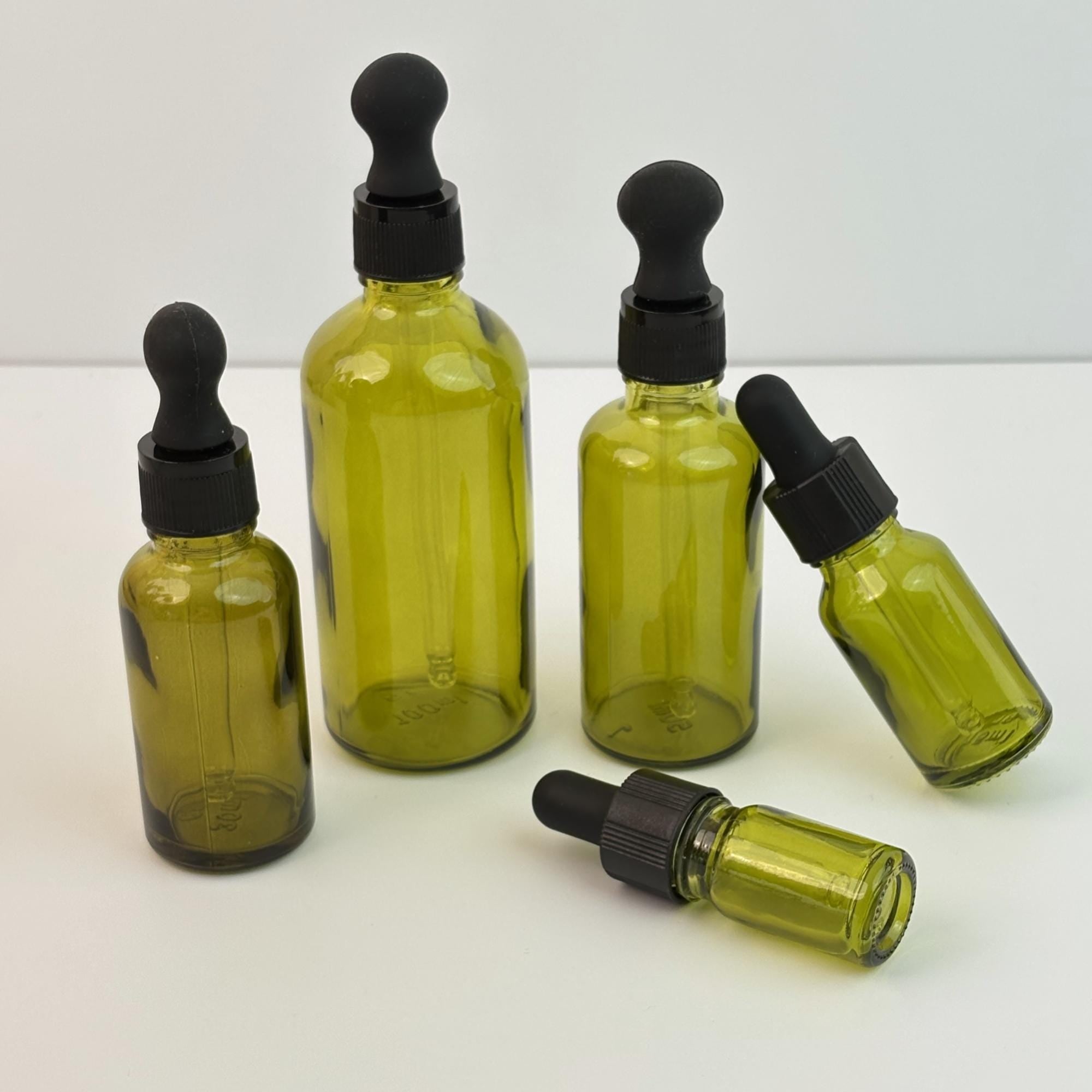 Glass Dropper Bottles with Black Plastic Lid