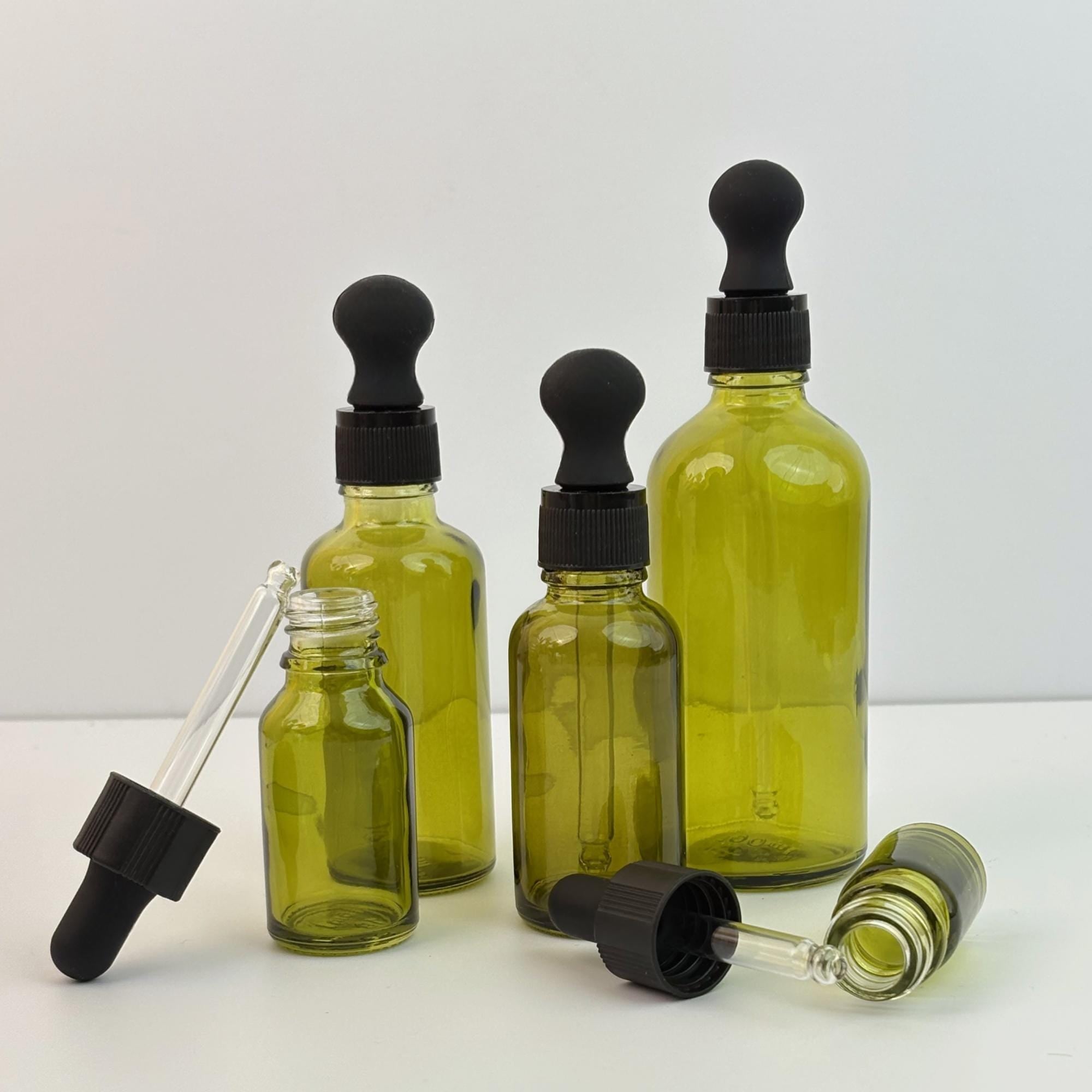 Glass Dropper Bottles with Black Plastic Lid