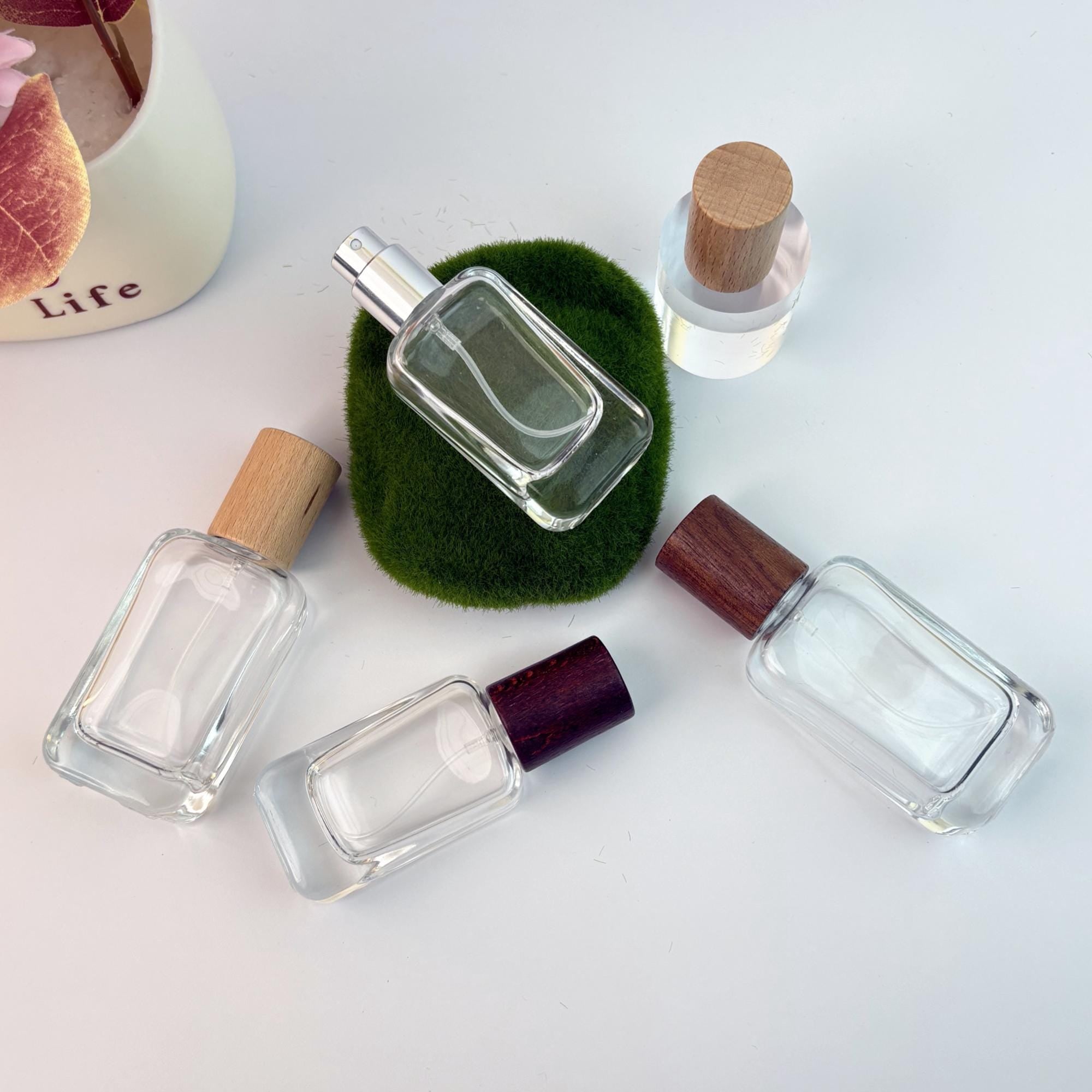 Perfume Glass Spray Bottles with Wood Cap