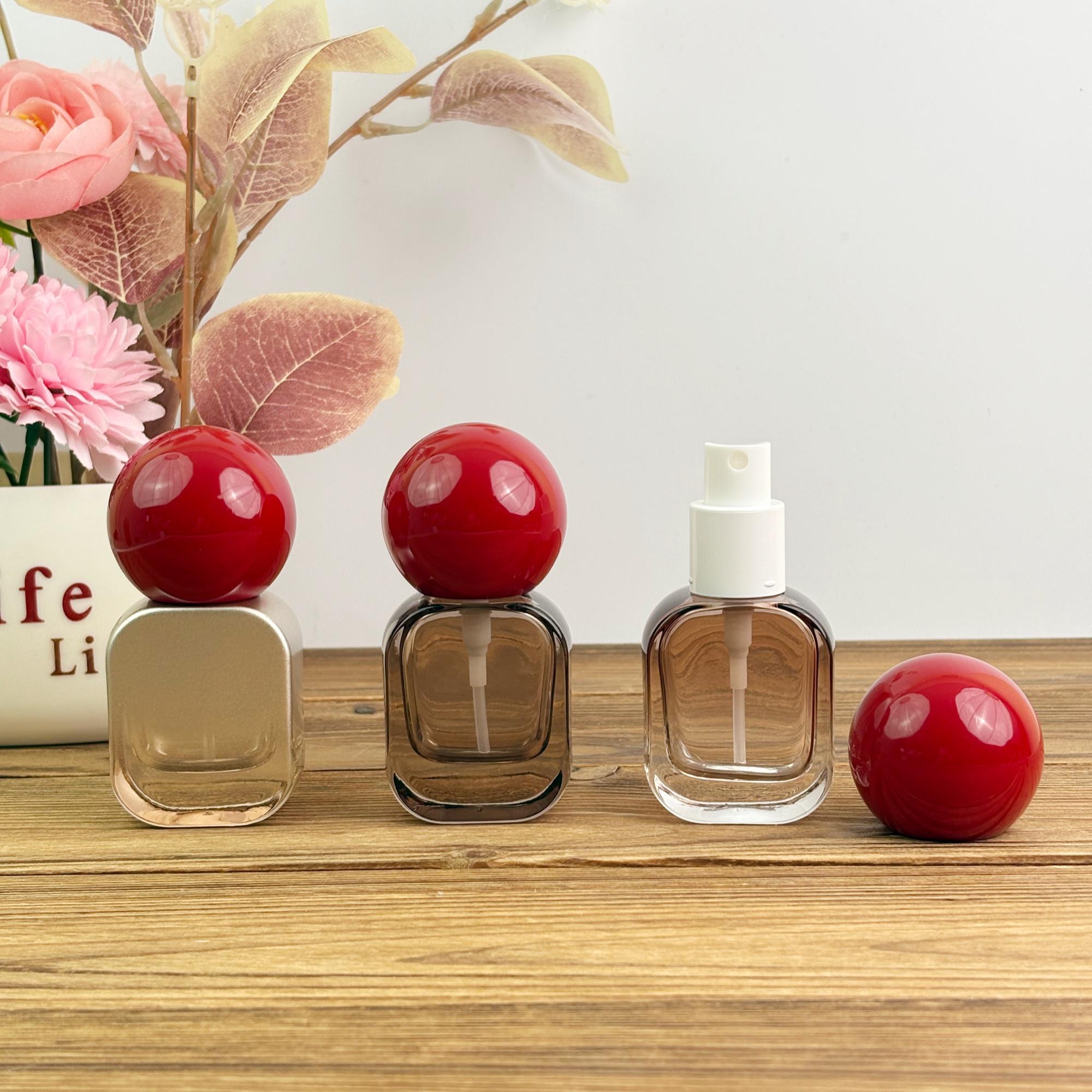 20ml Minimalist Glass Spray Bottle with Red Ball Cap