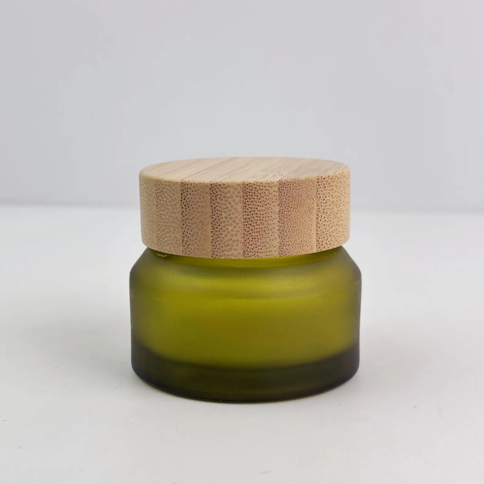 Refillable Frosted Cosmetic Jars with Wood Grain Lid