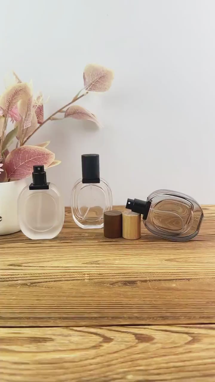 30ml Oval Glass Perfume Spray Bottle