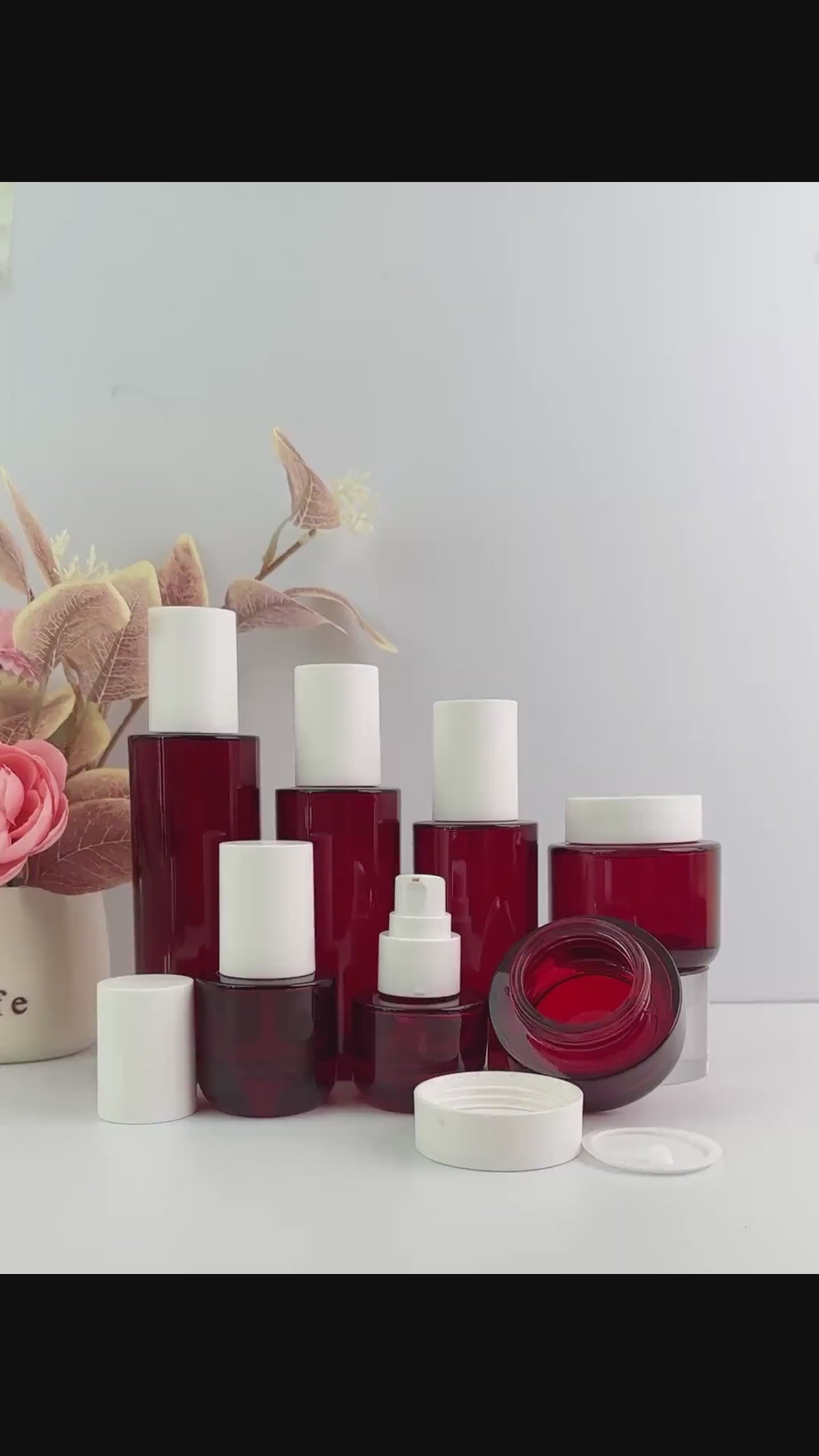 Red Glass Cosmetic Packaging