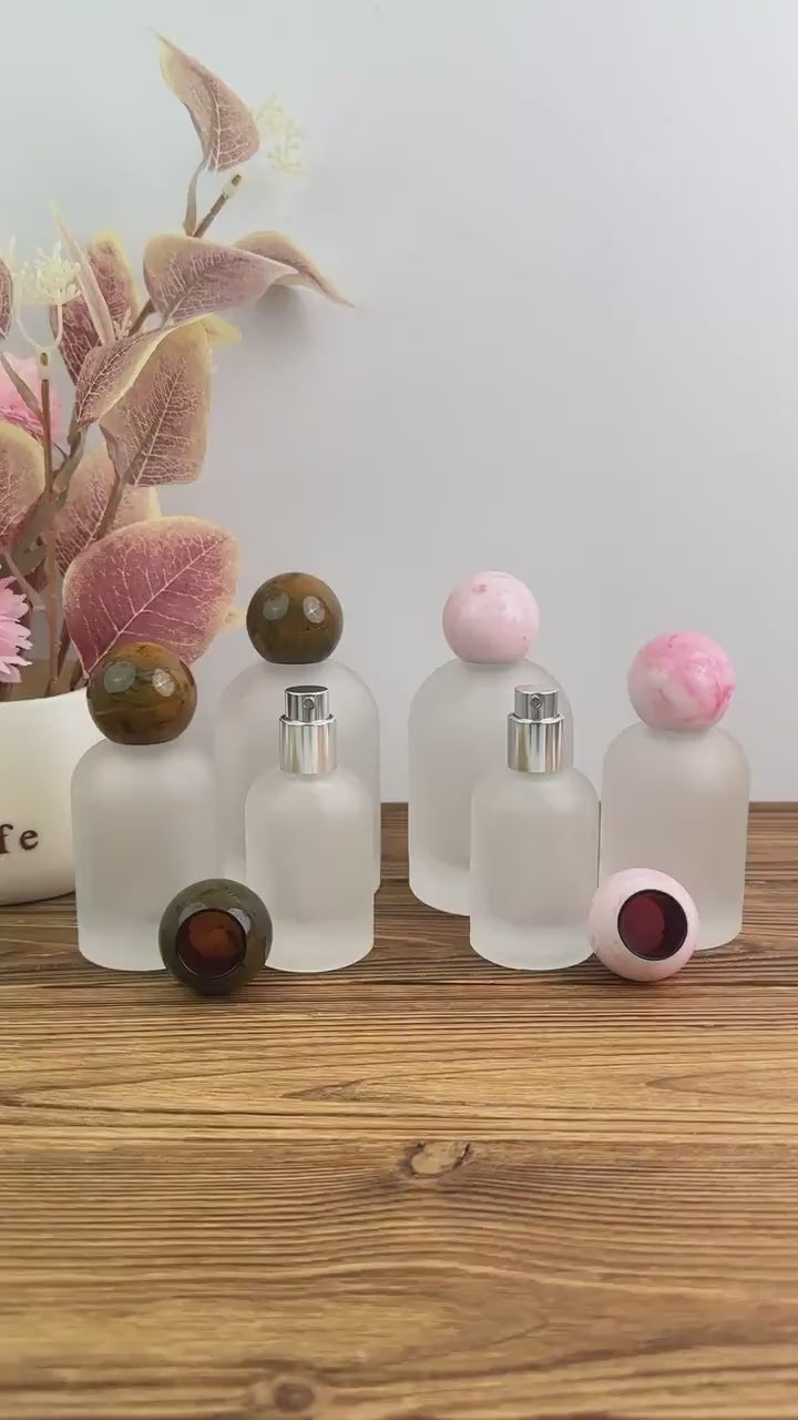 Frosted Glass Spray Bottle with Ball Cap